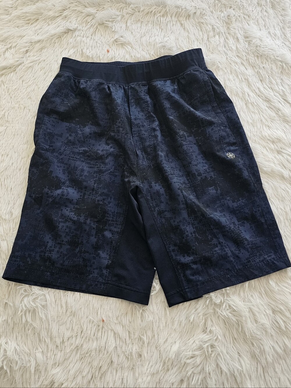 Gaiam Men's Athletic Shorts Size Small Navy Blue